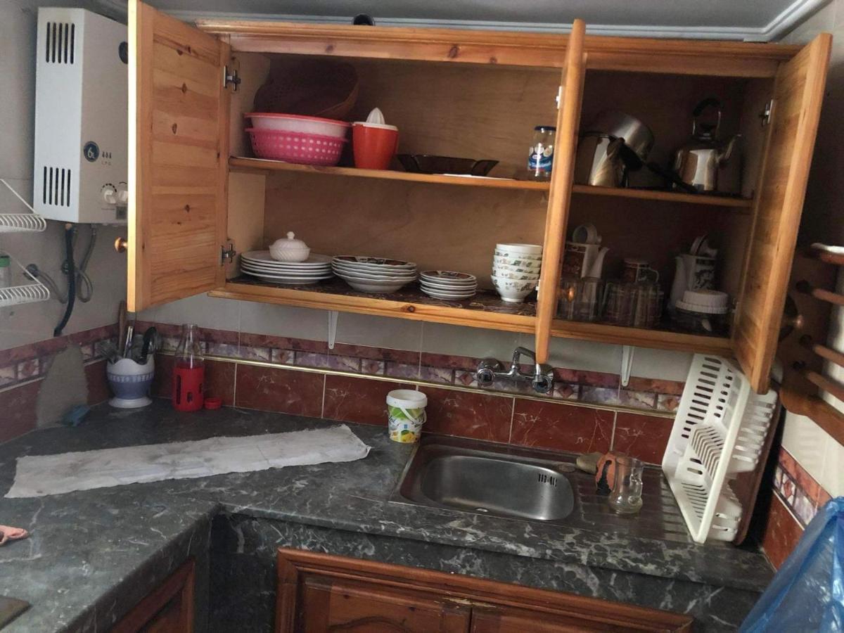 شقة توجد وسط مدينة طنجة و تتوفر على كامل التجهيزات الضرورية خاصةبالعائلات מראה חיצוני תמונה