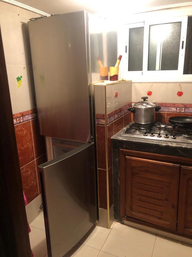 شقة توجد وسط مدينة طنجة و تتوفر على كامل التجهيزات الضرورية خاصةبالعائلات מראה חיצוני תמונה