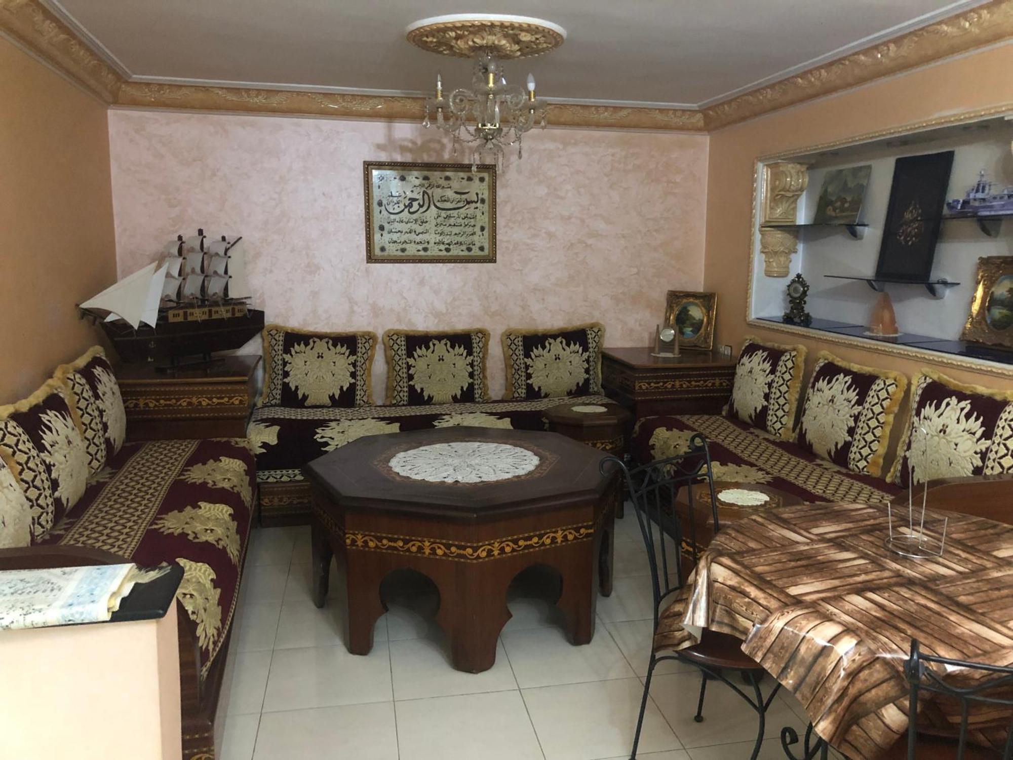 شقة توجد وسط مدينة طنجة و تتوفر على كامل التجهيزات الضرورية خاصةبالعائلات מראה חיצוני תמונה